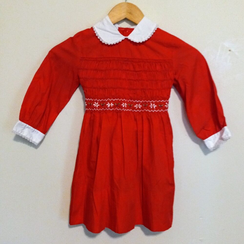 Vintage Polly Flinders Hand Smocked Dress-Size 6X-Peter Pan Collar-Embroidered